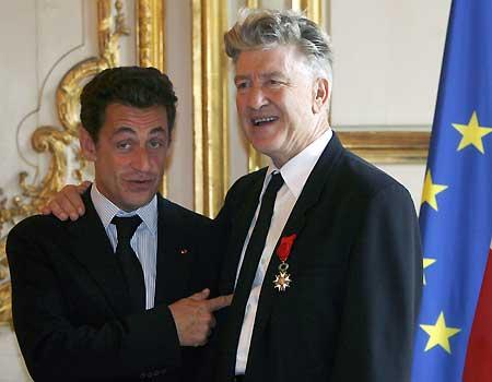 Lynch-Sarkozy.jpg (21998 bytes)
